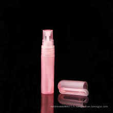 Bouteille de parfum de stylo en plastique de couleur rose de 5ml pp avec le couvercle